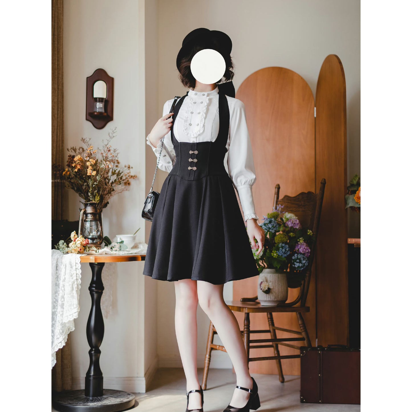 英国のお嬢様のクラシカルジャンパースカート - ショート丈（ブラック）
