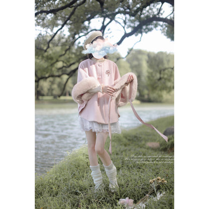 桜色のお嬢様のウールケープコート