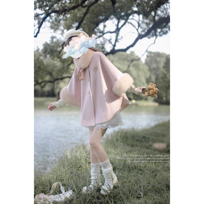 桜色のお嬢様のウールケープコート