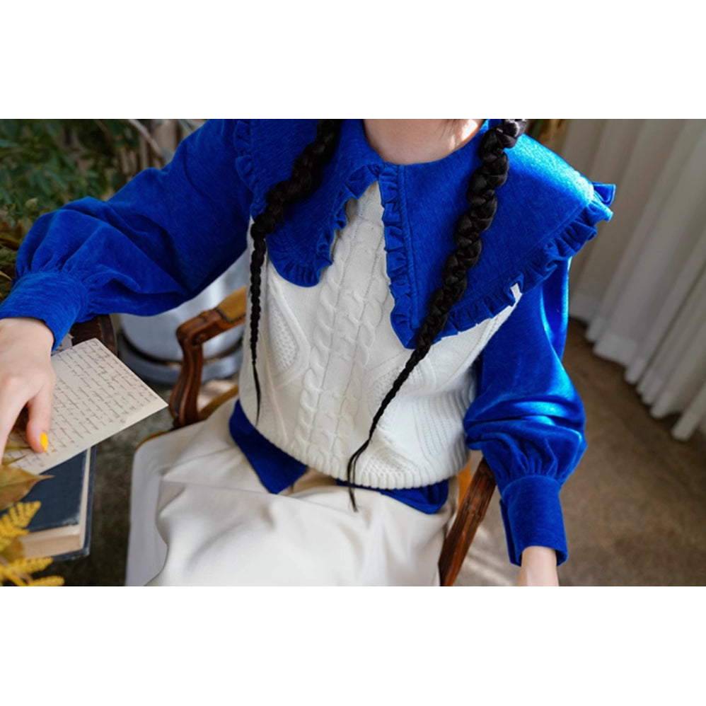 銀河の瑠璃色フリルカラーブラウス