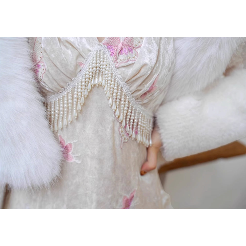 純白の王妃のファージャケット