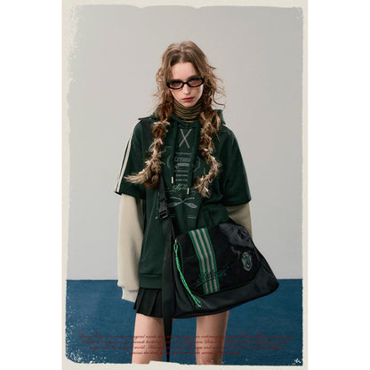 魔法学校のドッキングフーディー