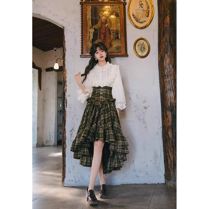 華麗なるお嬢様のヴィクトリアンブラウス