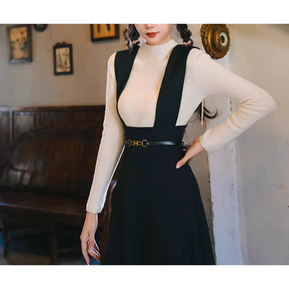 黒のお嬢様のジャンパースカート