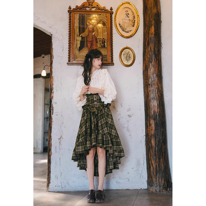 墨緑格子柄のフィッシュテールスカート