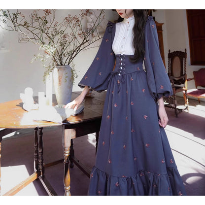 宮廷の修道女のレトロワンピース