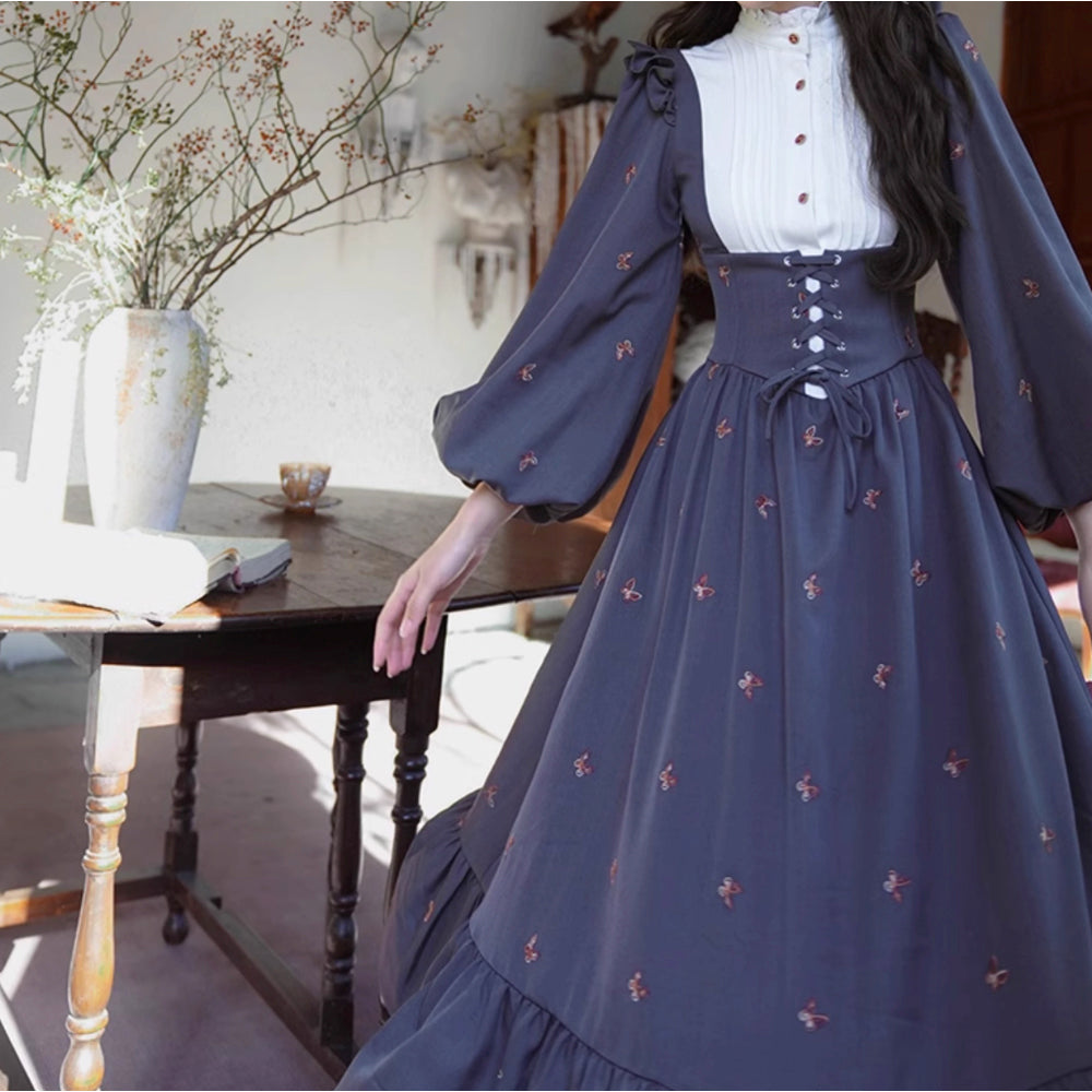 宮廷の修道女のレトロワンピース