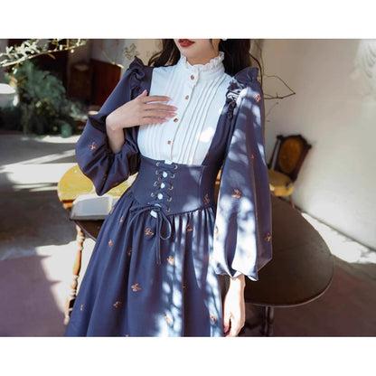 宮廷の修道女のレトロワンピース