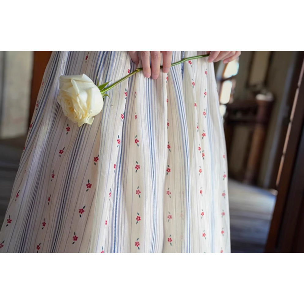 鈴蘭の花のお嬢様のワンピース