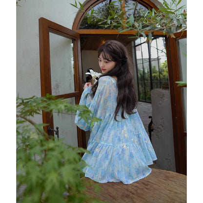 藤の花の水彩画ブラウスとロングスカート