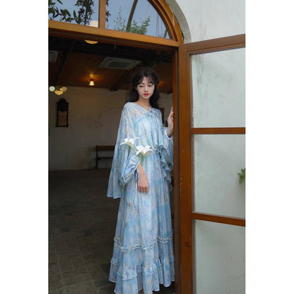 藤の花の水彩画ブラウスとロングスカート