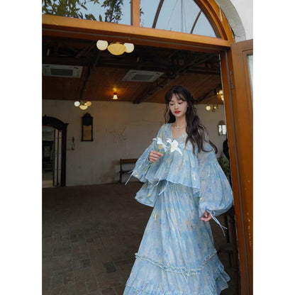 藤の花の水彩画ブラウスとロングスカート