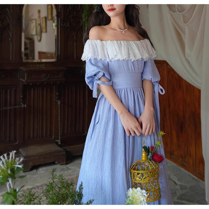 薄花色のお嬢様のロングワンピース