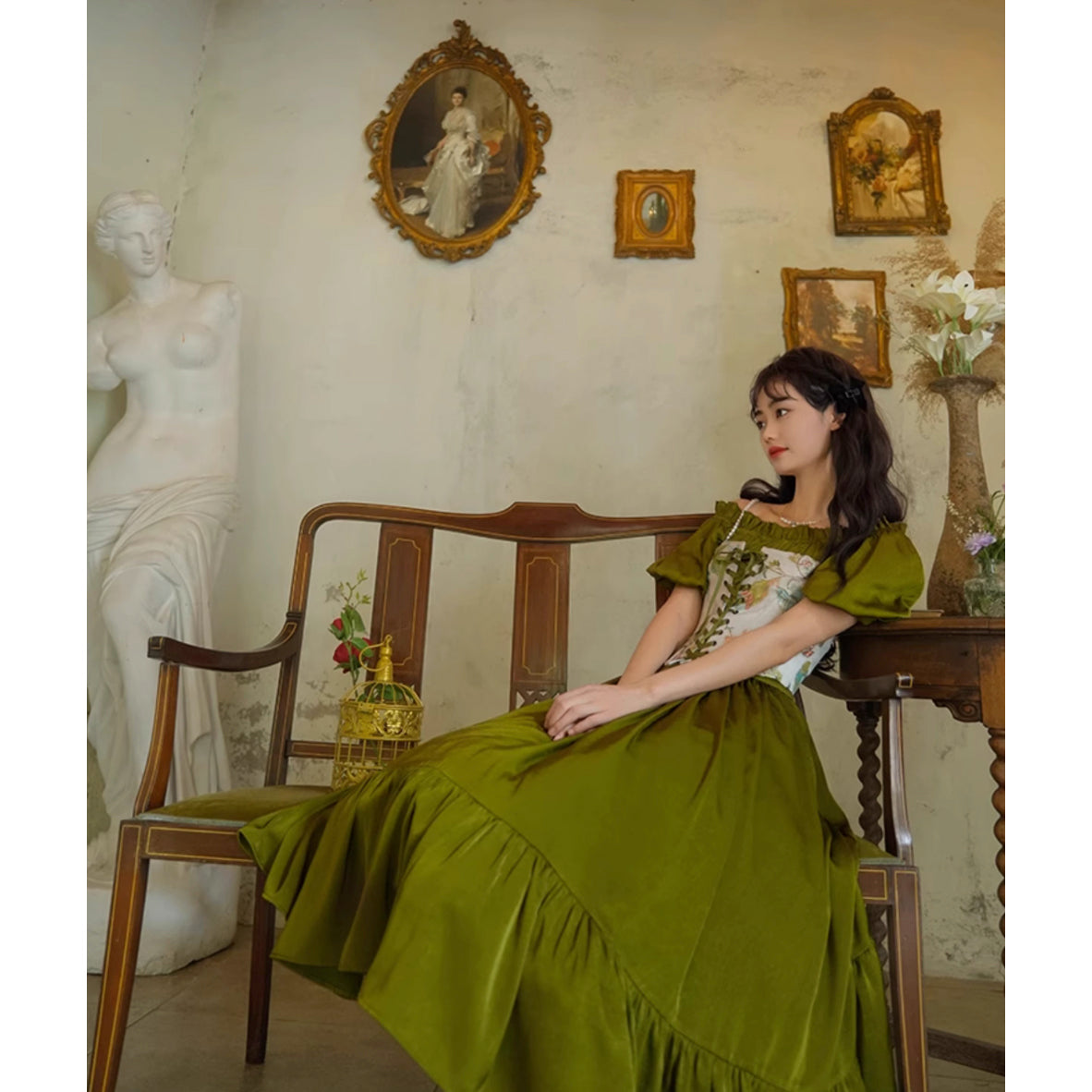 青白橡の貴婦人のレトロワンピース