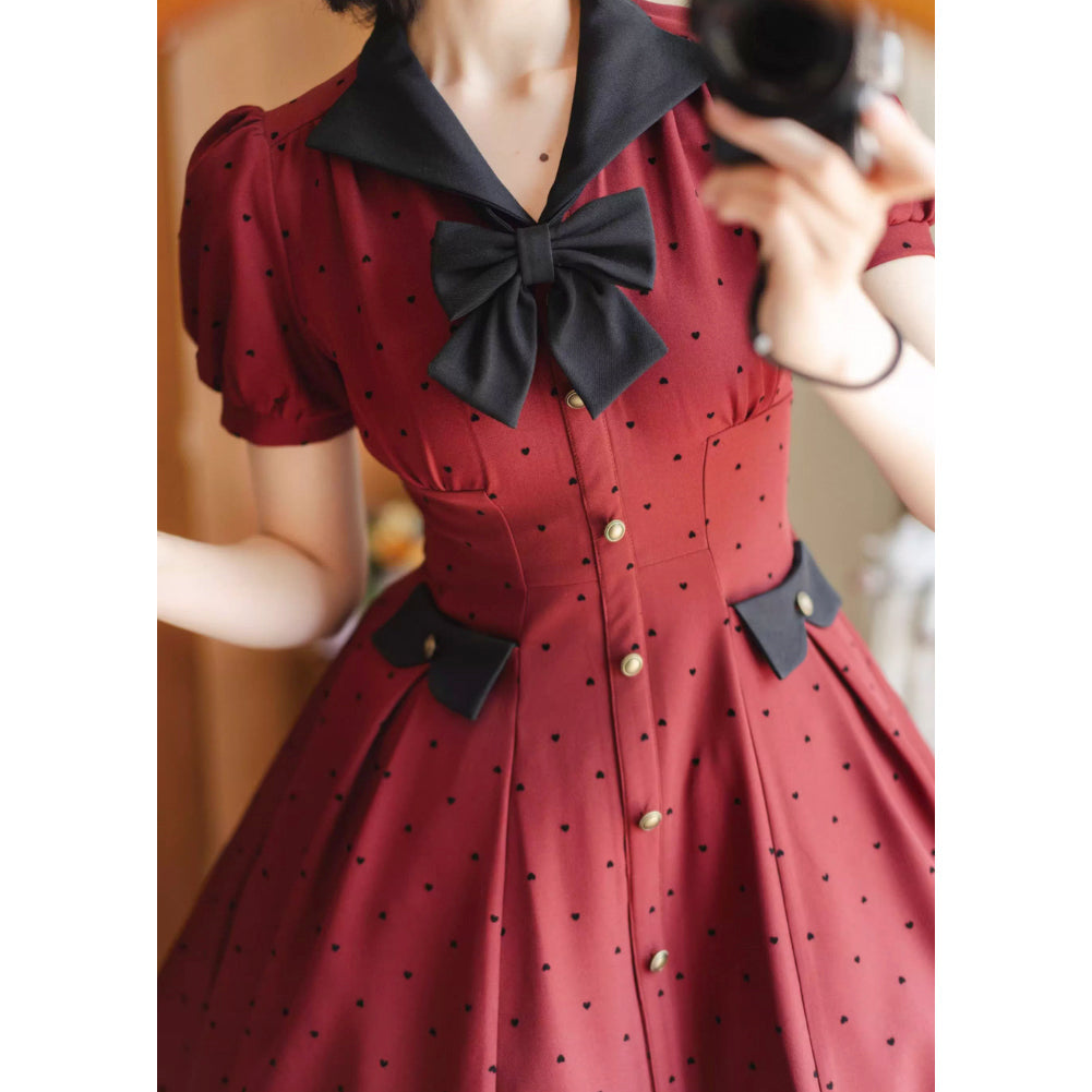 映画女優の水玉柄クラシカルワンピース - Madder Red