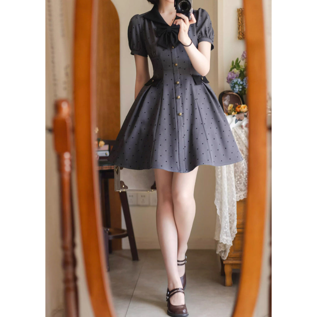 映画女優の水玉柄クラシカルワンピース - Slate Gray