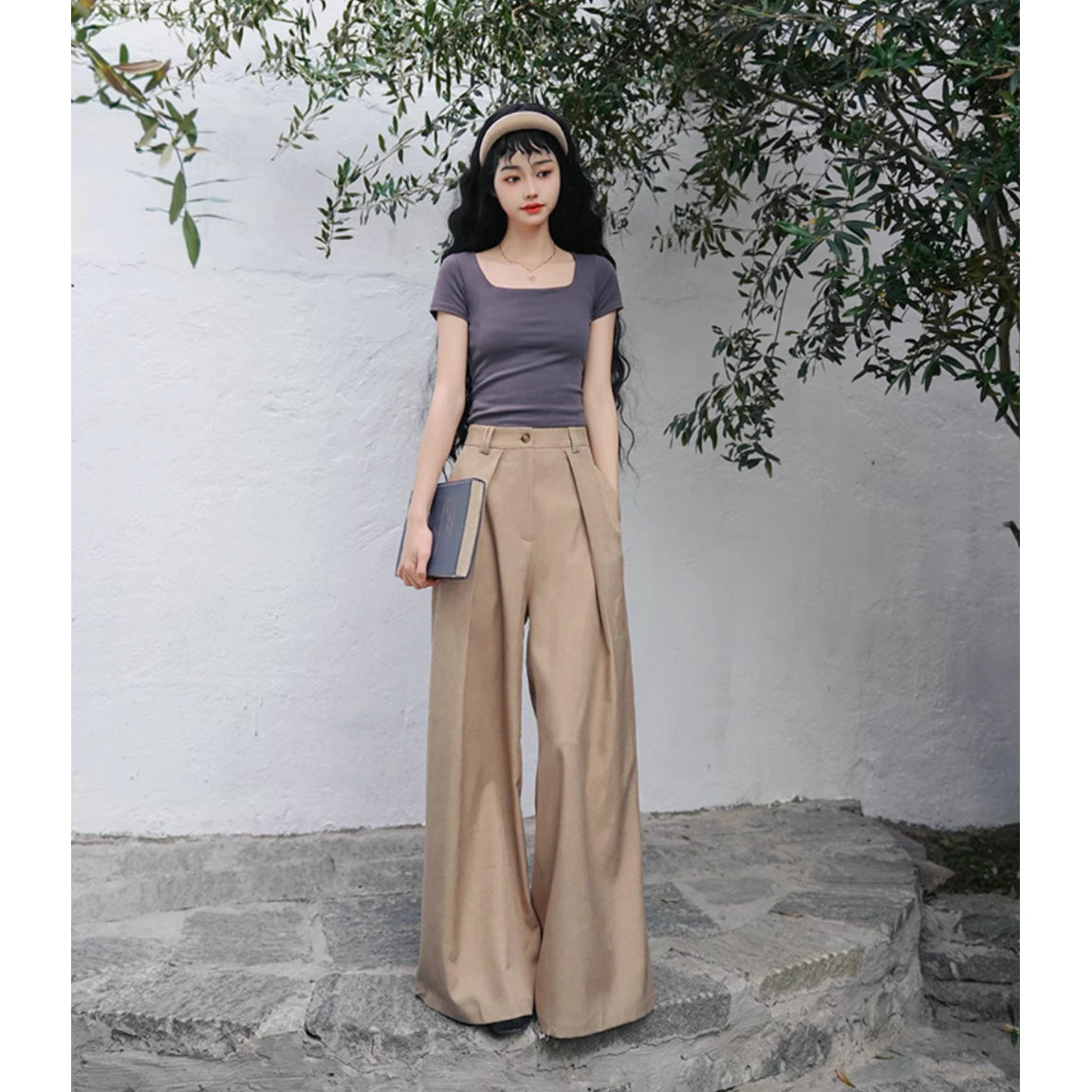 英国令嬢のワイドレッグパンツ