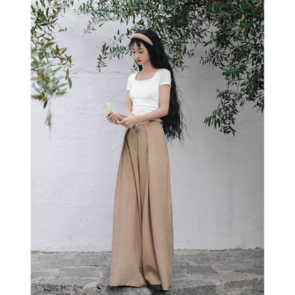 英国令嬢のワイドレッグパンツ