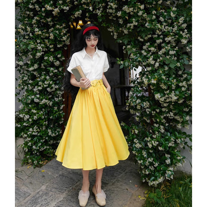 蒲公英色のアンブレラスカート