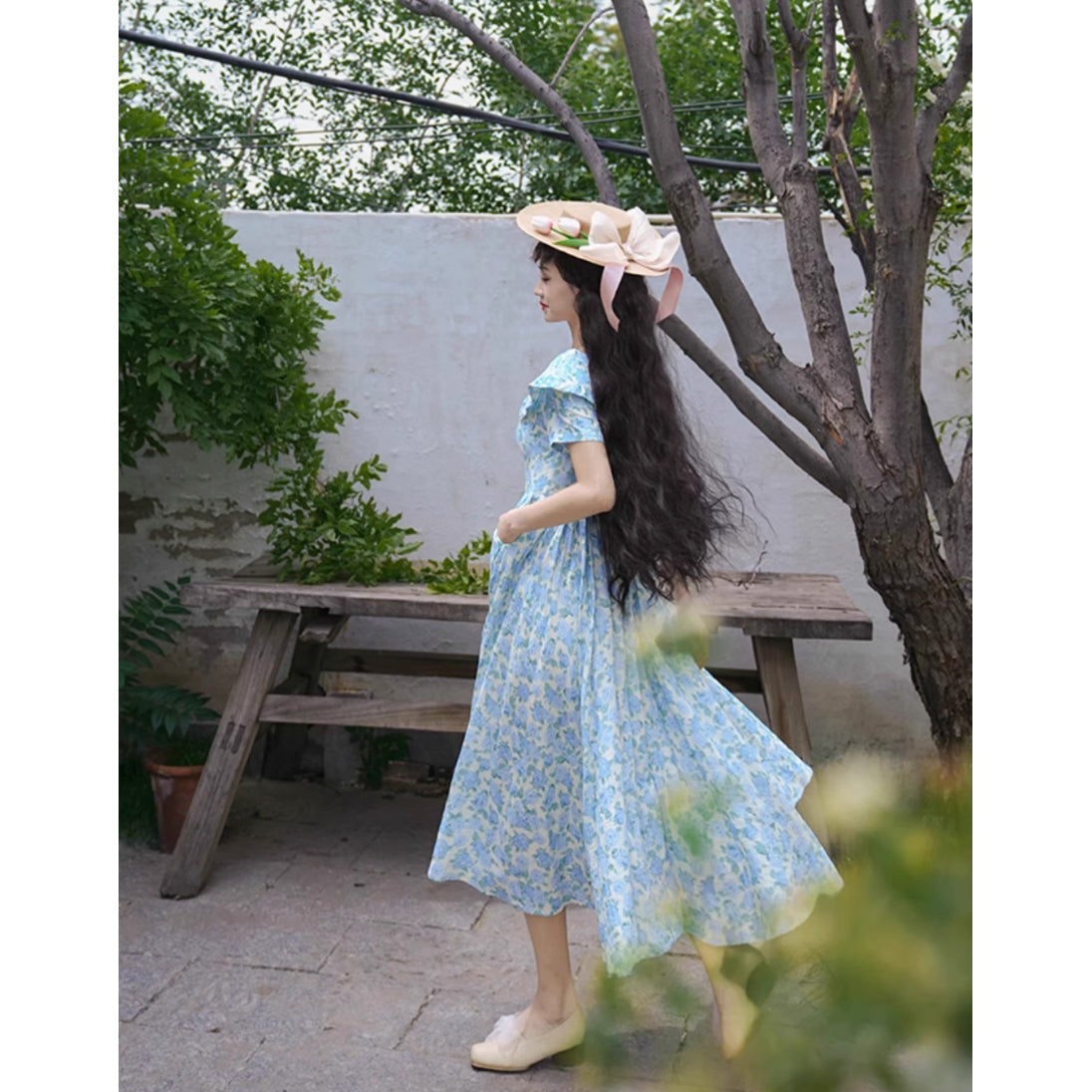 水縹の薔薇柄レトロワンピース