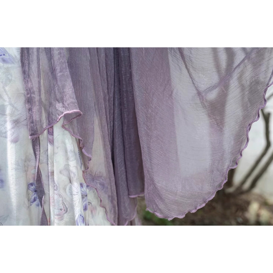 蝶々と花の水彩画キャミソールワンピースとシフォンカーディガン