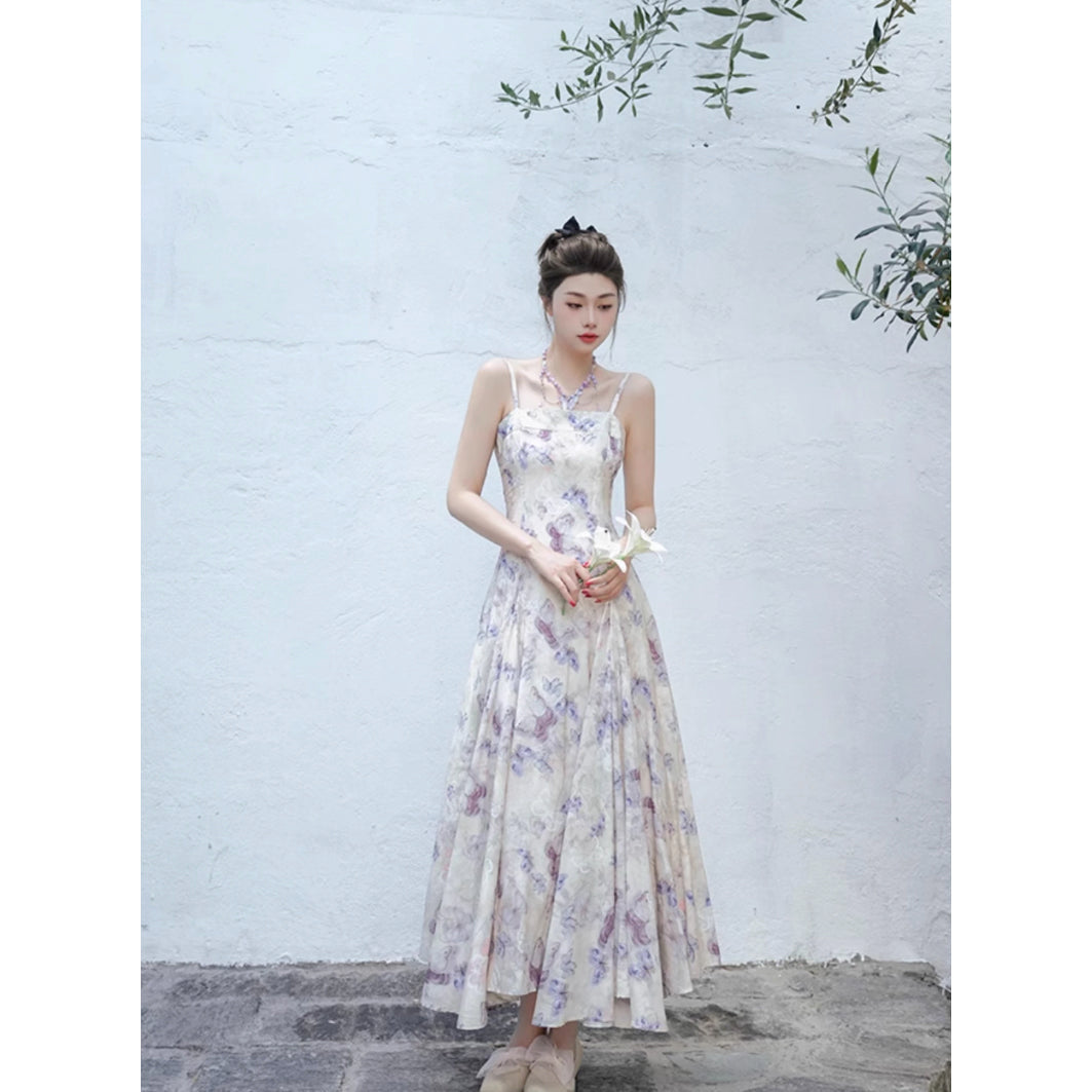 蝶々と花の水彩画キャミソールワンピースとシフォンカーディガン