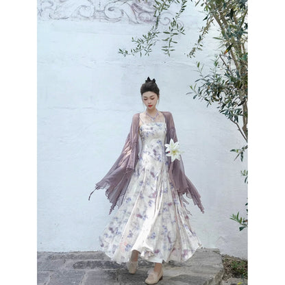 蝶々と花の水彩画キャミソールワンピースとシフォンカーディガン