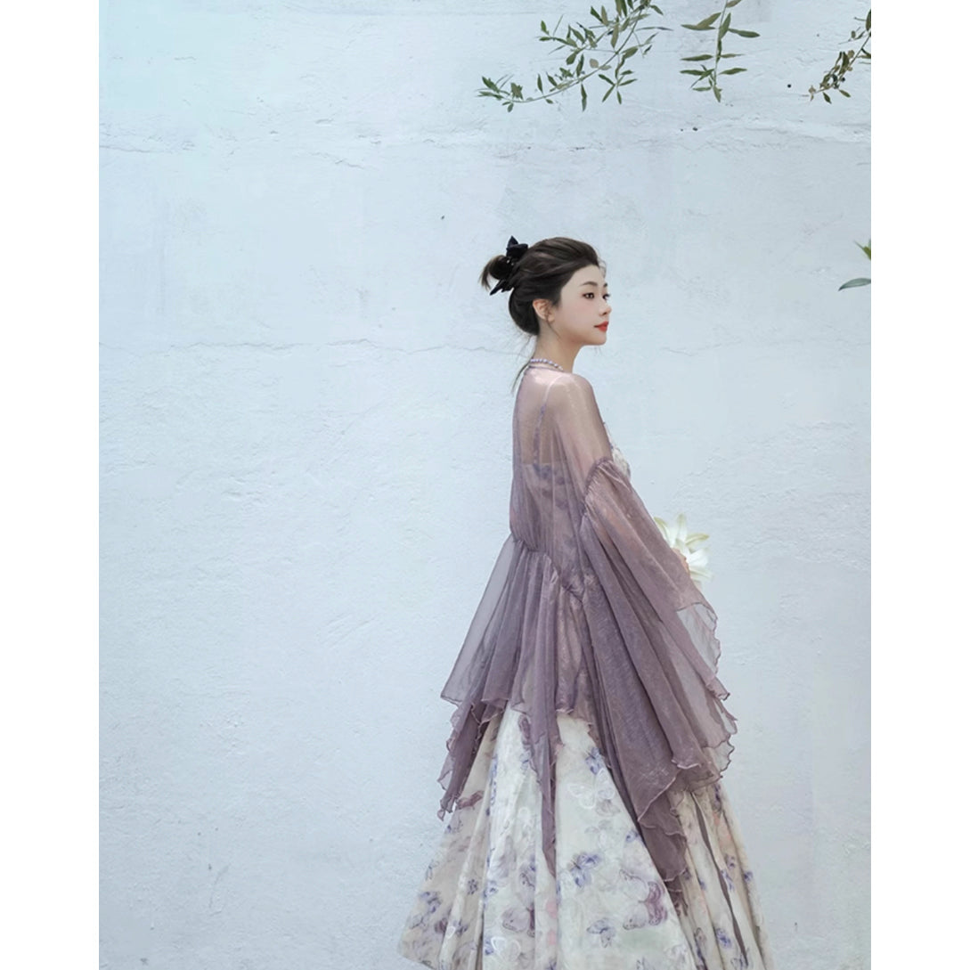 蝶々と花の水彩画キャミソールワンピースとシフォンカーディガン