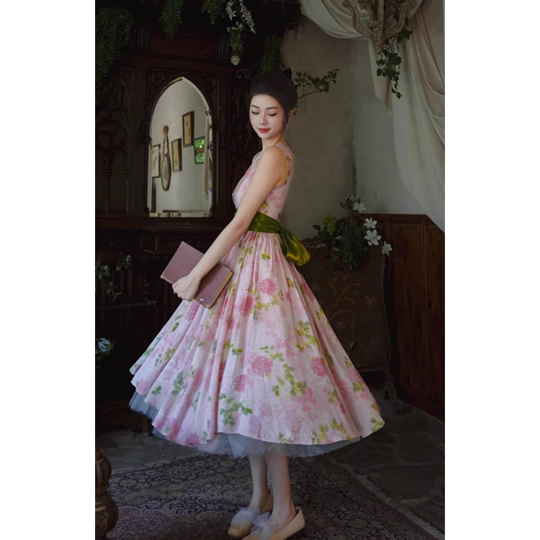 桃色の菊の花絵画ワンピース