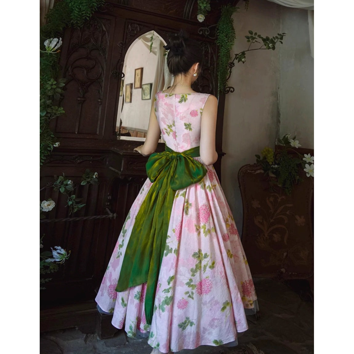 桃色の菊の花絵画ワンピース