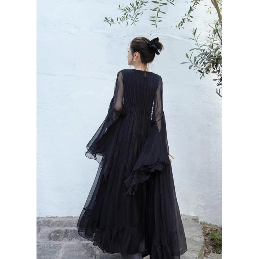 漆黒のお嬢様のロングカーディガン