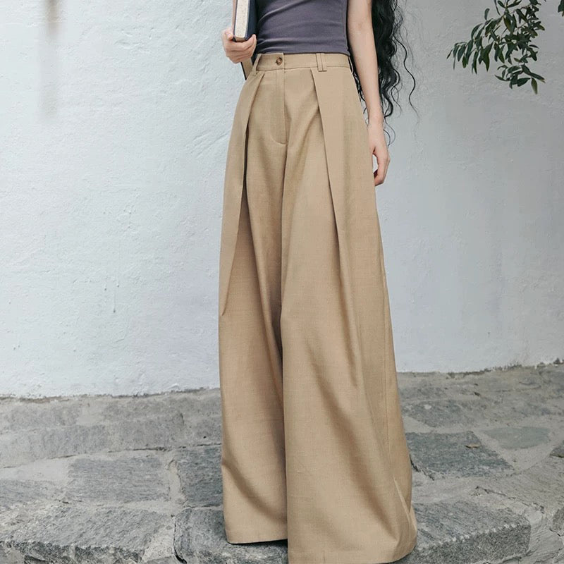 英国令嬢のワイドレッグパンツ