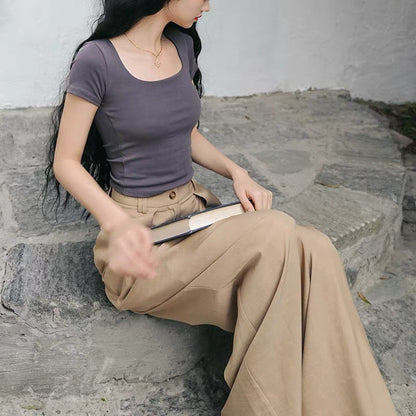 英国令嬢のフィットTシャツ