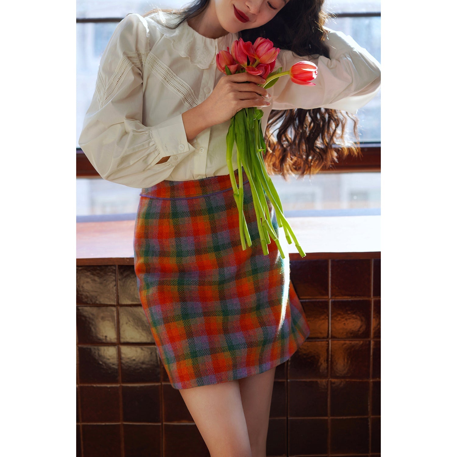 虹色格子柄のショートスカート