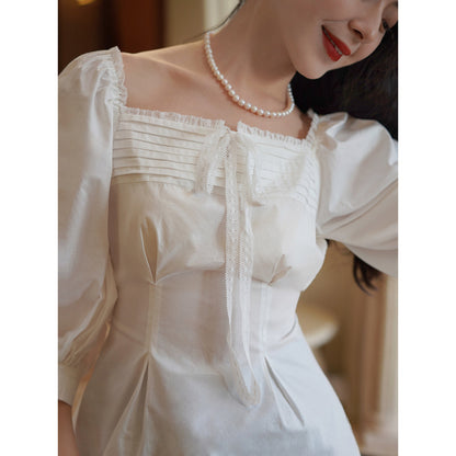 純白の貴婦人レトロトップス