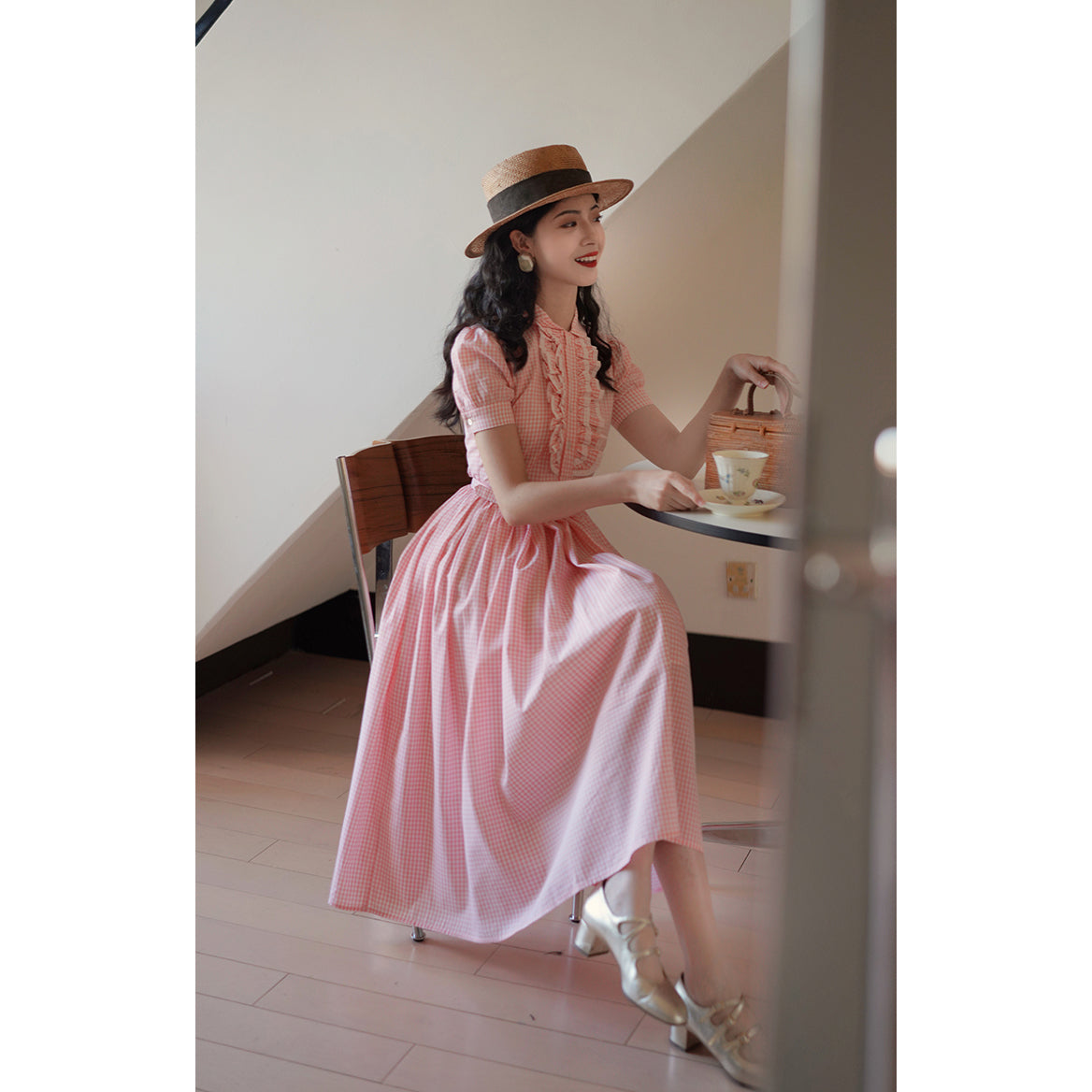 桜色の格子柄ヘップバーンワンピース