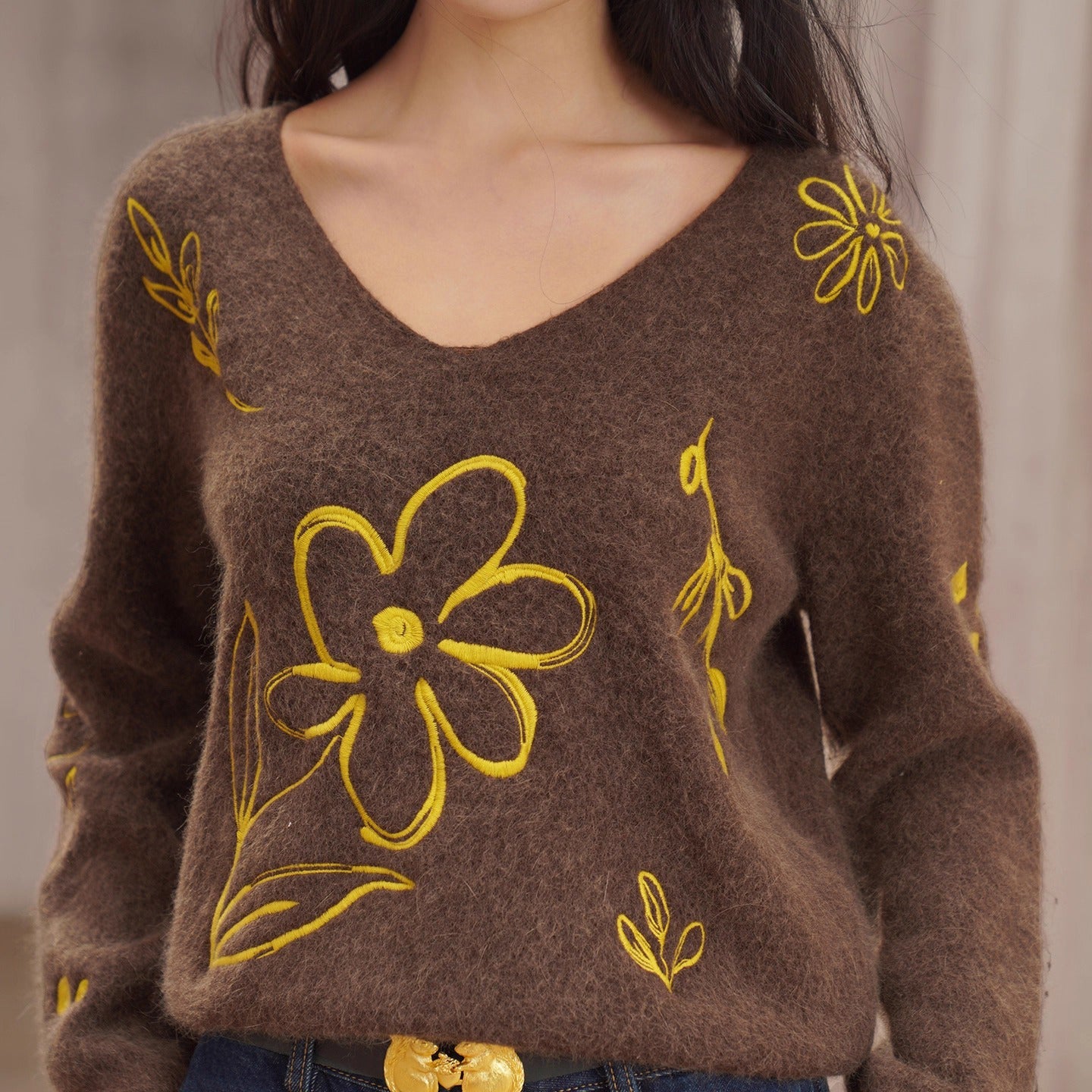 植物の刺繍ニットセーター