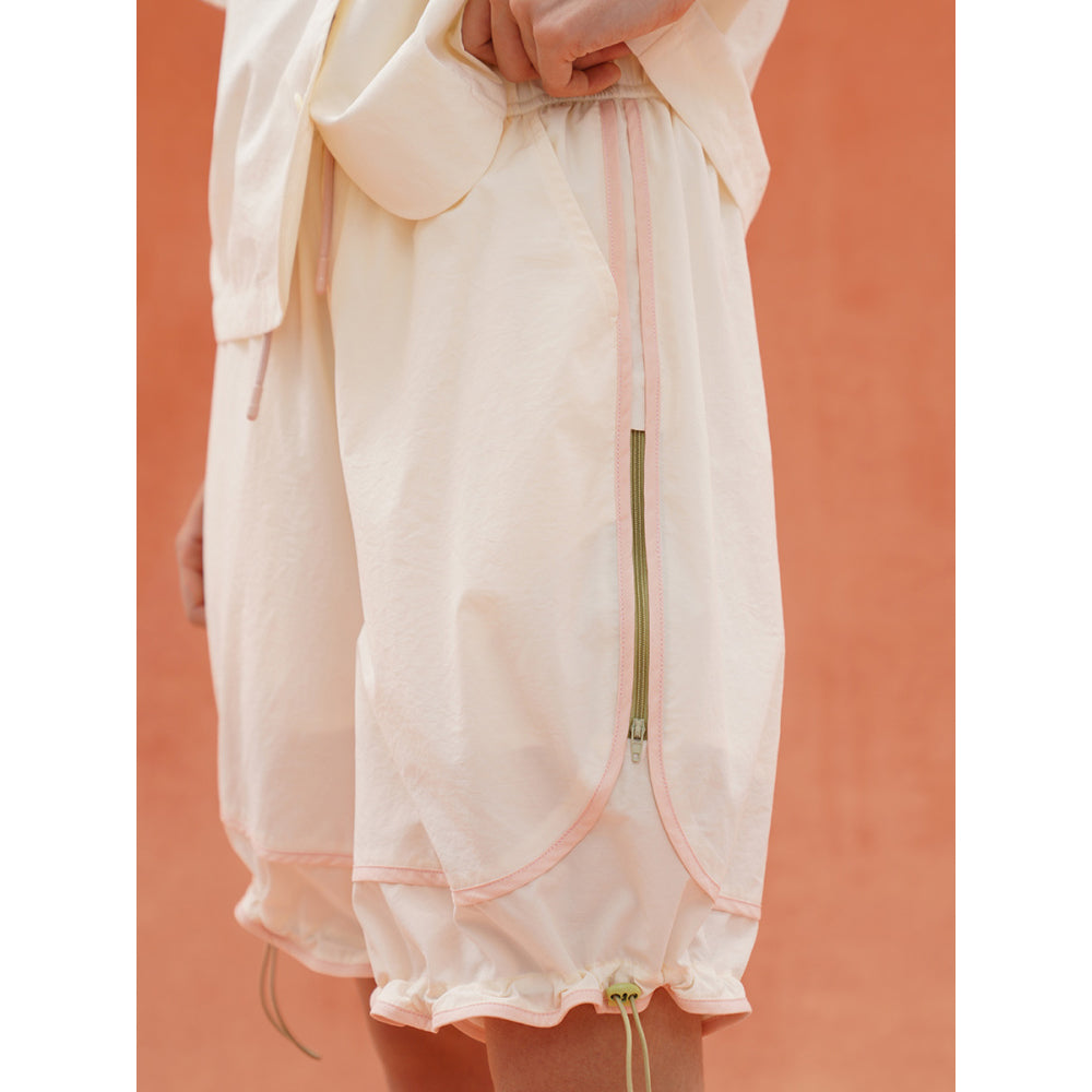 サボテンと花のジップアップハーフパンツ