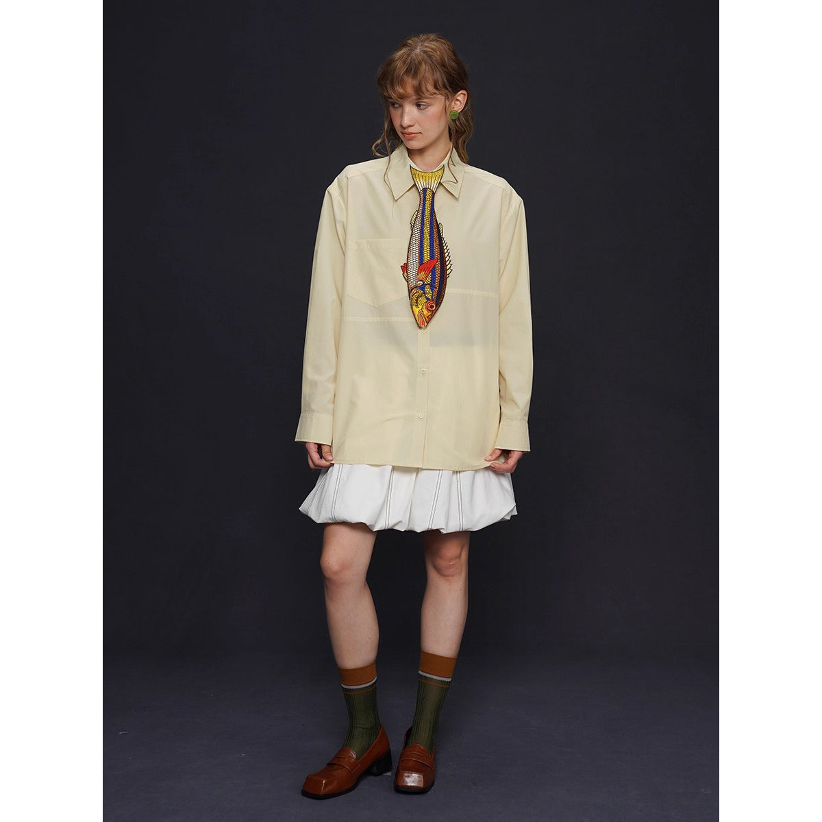 お魚の刺繍ネクタイ（ブルー×イエロー）