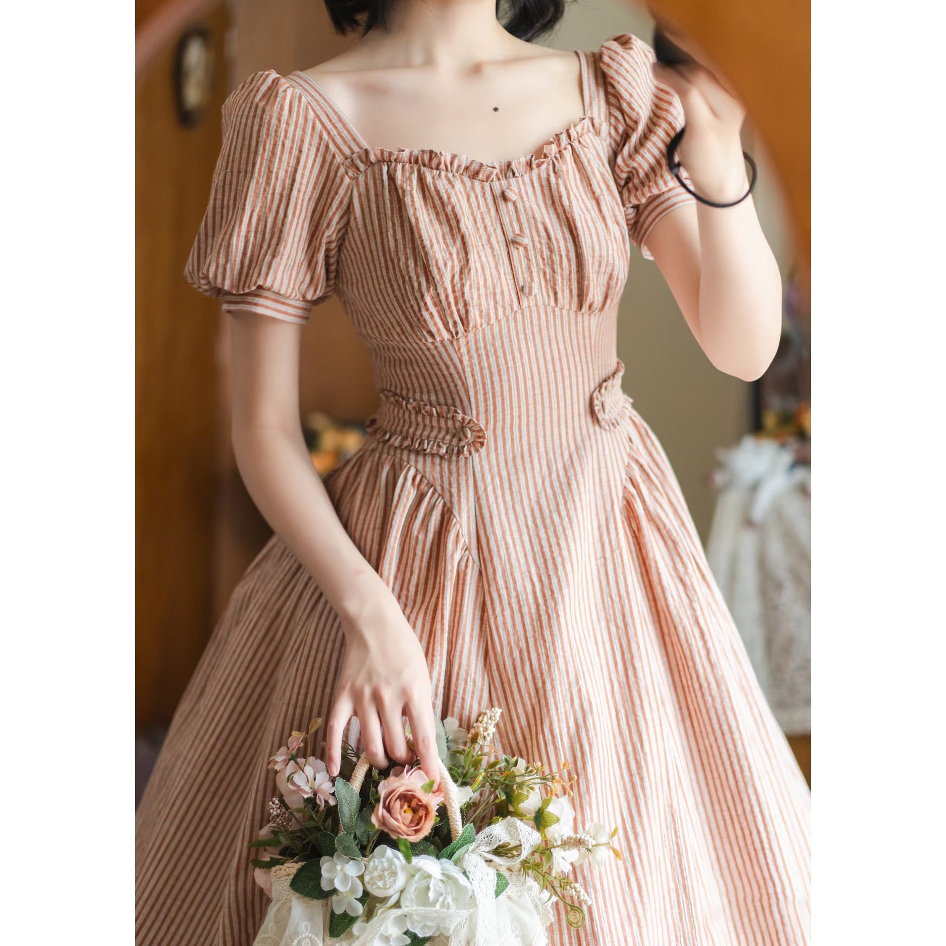 英国のお嬢様のクラシカルストライプワンピース - Carrot Orange