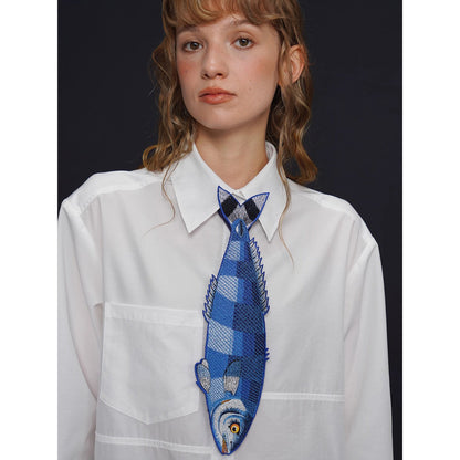 お魚の刺繍ネクタイ（ブルー）