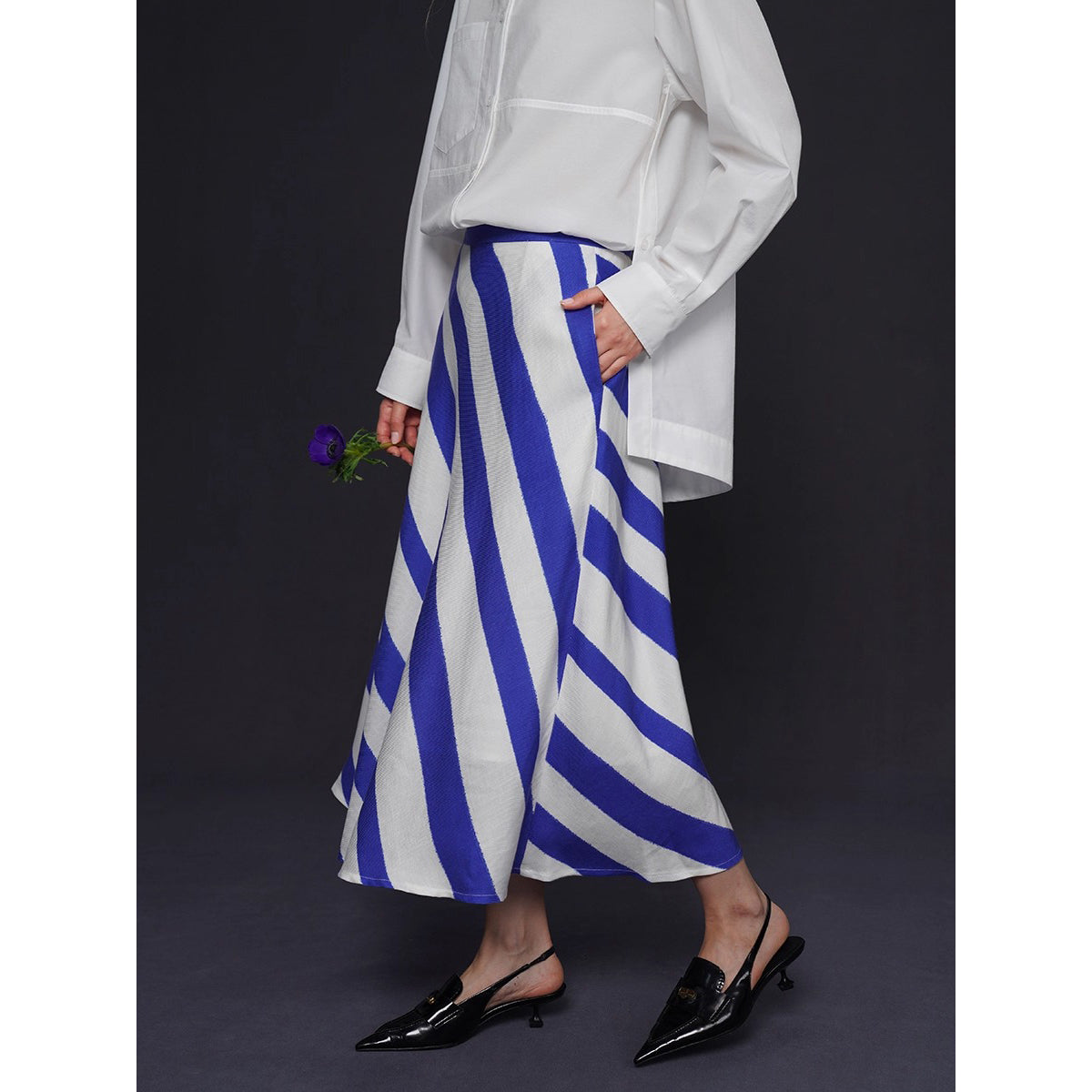 青紫の縞柄ストライプスカート