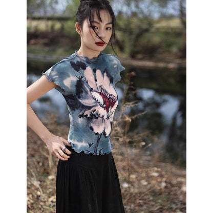 牡丹の花の墨彩画ハイネックトップス