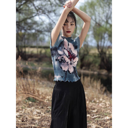 牡丹の花の墨彩画ハイネックトップス