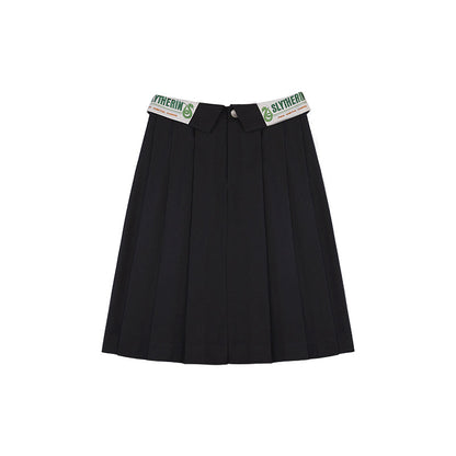 魔法学校のプリーツスカート