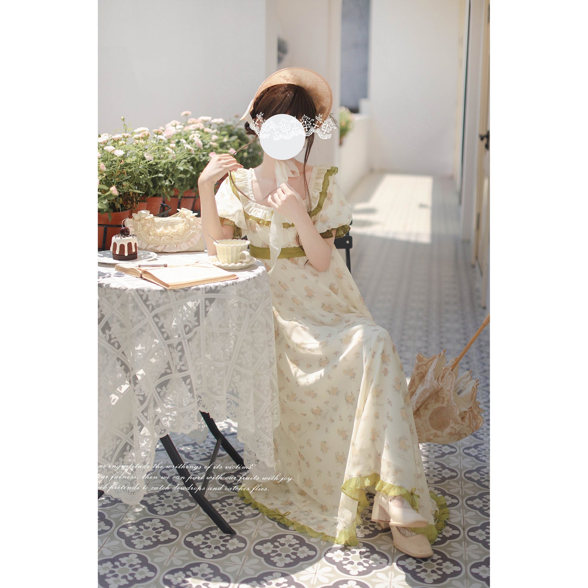 宮廷のお嬢様の花柄ロングワンピース