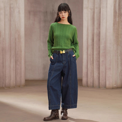 ケーブル編みのレトロセーター