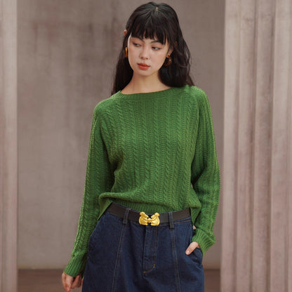 ケーブル編みのレトロセーター