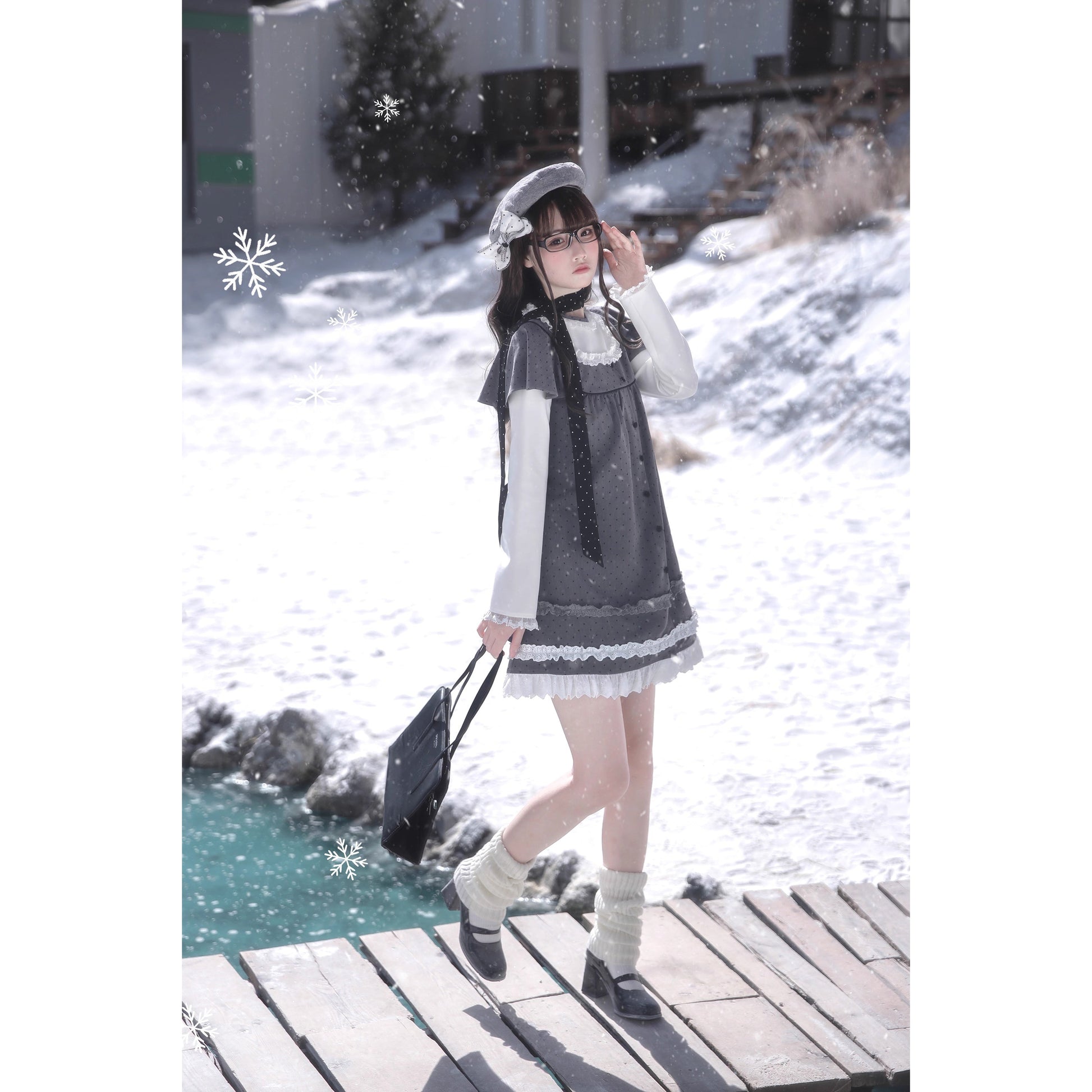 書斎のお嬢様のドッキングワンピース