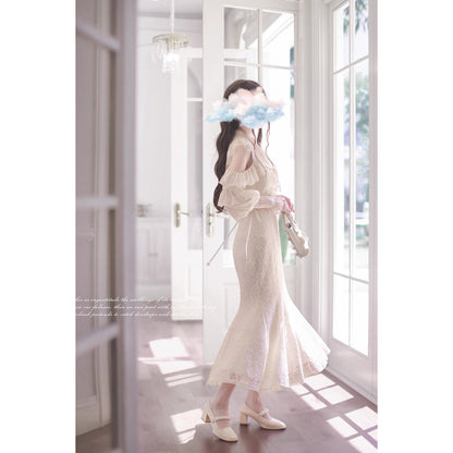 月光の令嬢のリボンブラウスとマーメイドスカート